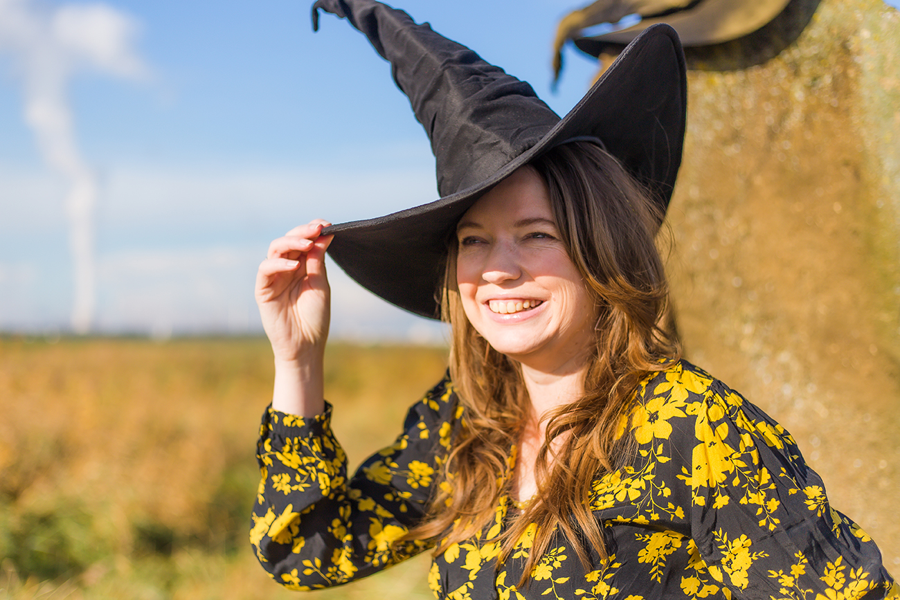 ME. Personal branding & Ankie Graphic Avenue-8 Ankie Gijsel - Canva witch